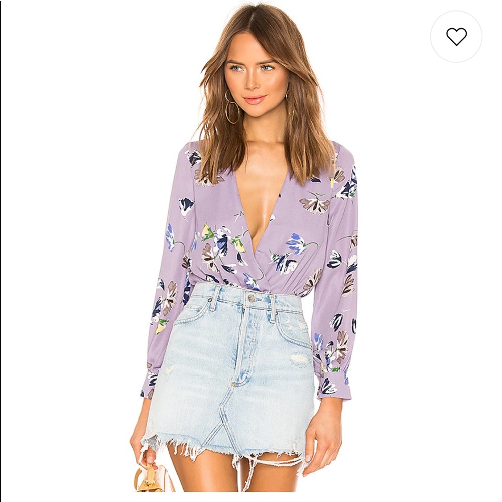 Revolve Superdown Aliza Bodysuit lavender floral-S